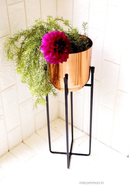 planter with stand