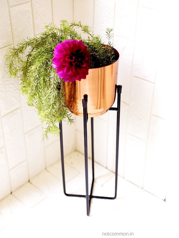 planter with stand